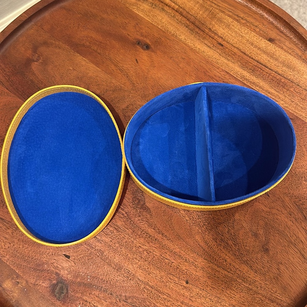 NEW🤩 RARE DAINES &  HATHAWAY HANDMADE FINE LEATHER LIDDED BOX WITH SUEDE LINING - Picture 2 of 7